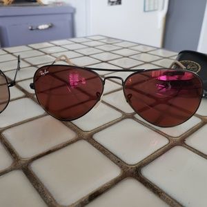 Ray Ban aviators black with red reflective lenses